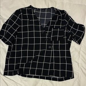 Elegant Grid Pattern Women's Button Down Shirt